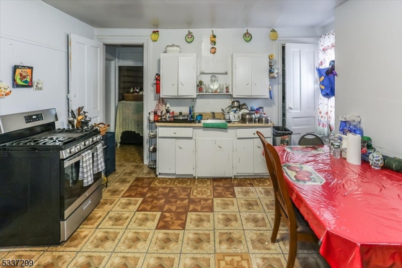 Town Center - Residential Income