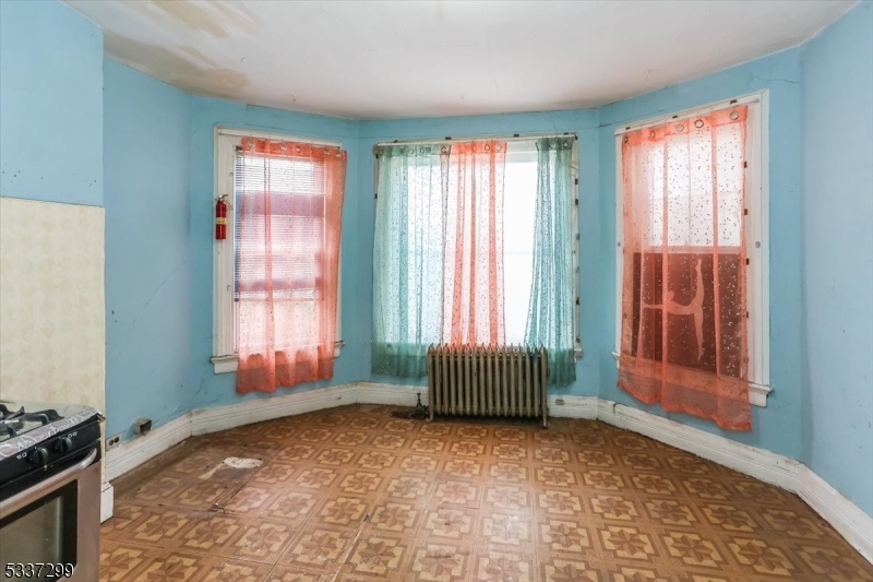 Town Center - Residential Income