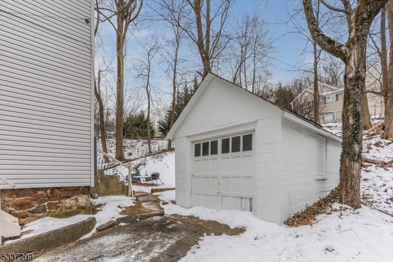 Town Center - Residential Income