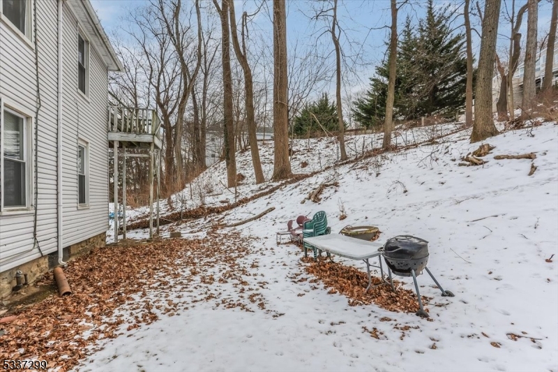 Town Center - Residential Income