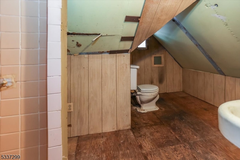 Town Center - Residential Income