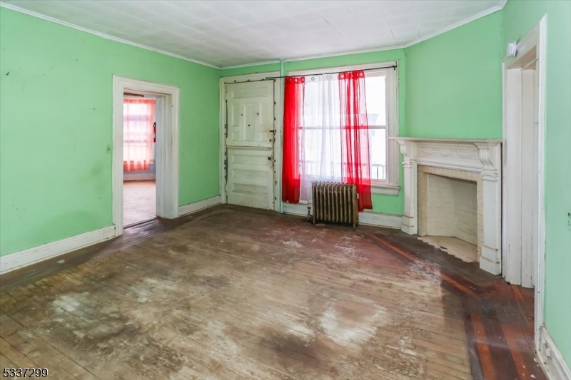 Town Center - Residential Income