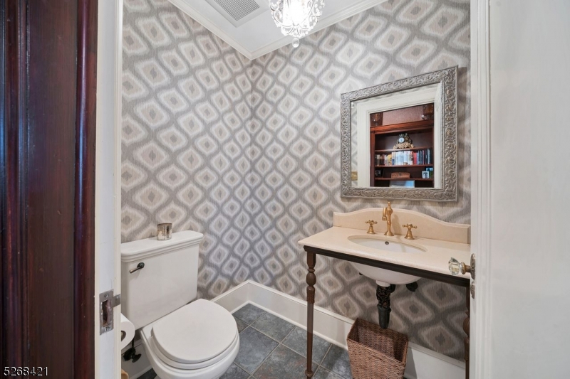 Upper Washington Avenue - Residential