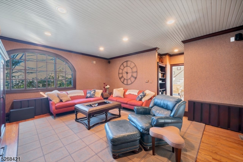 Upper Washington Avenue - Residential