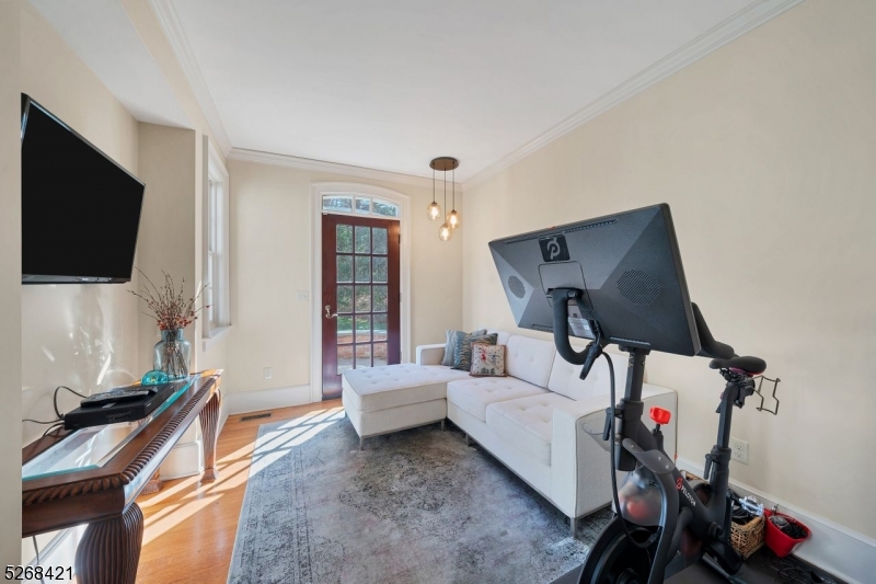 Upper Washington Avenue - Residential