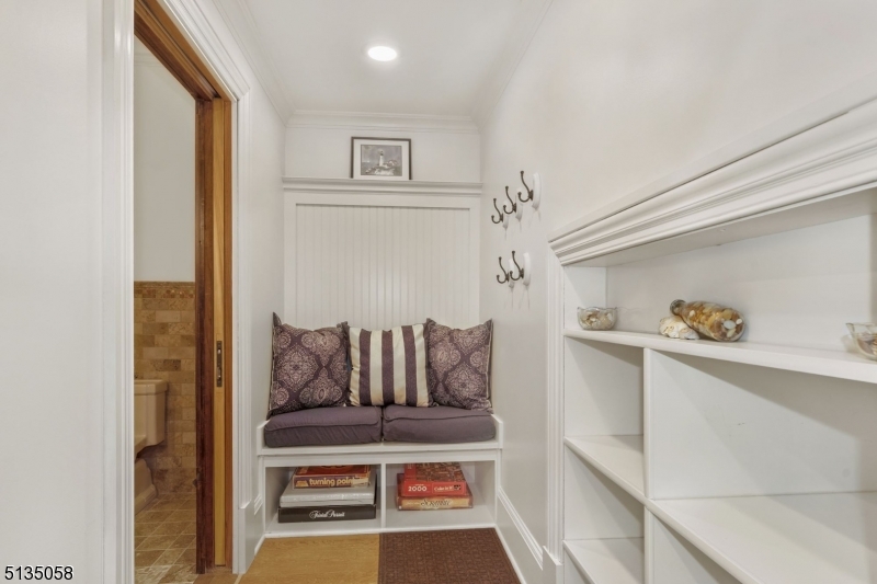 Woodland Hills - Residential