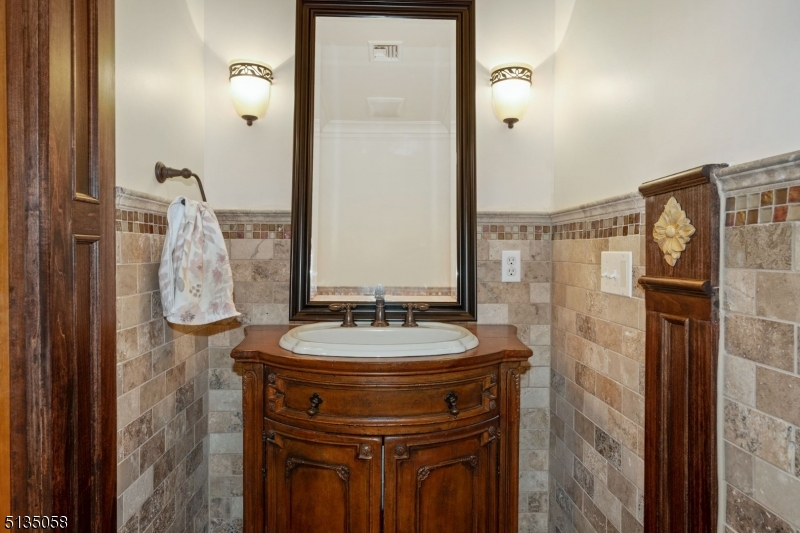 Woodland Hills - Residential