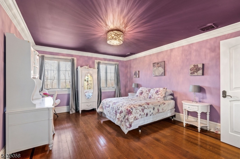 Woodland Hills - Residential