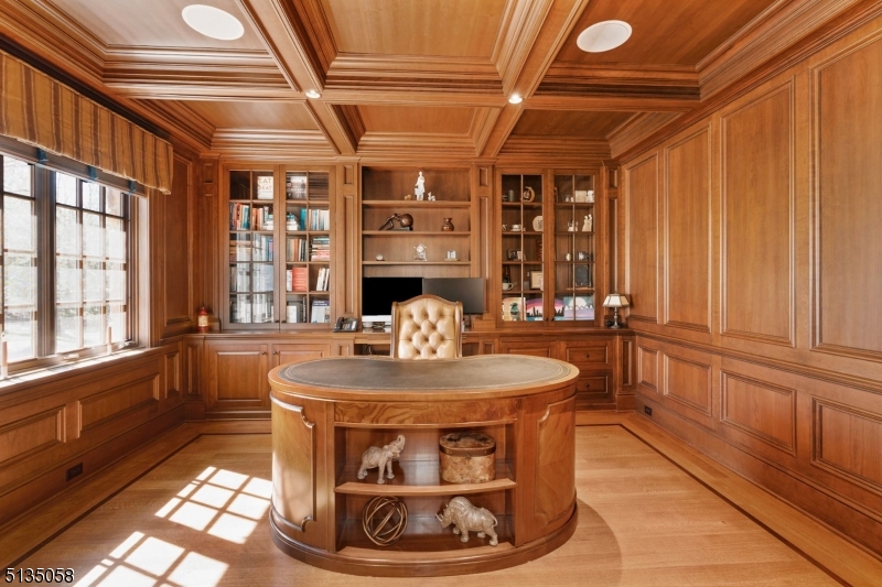 Woodland Hills - Residential