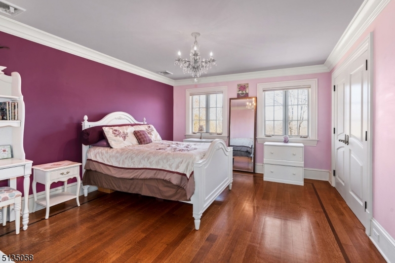 Woodland Hills - Residential