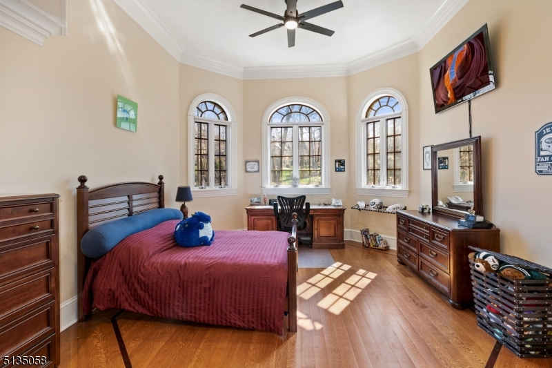 Woodland Hills - Residential