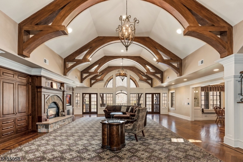 Woodland Hills - Residential