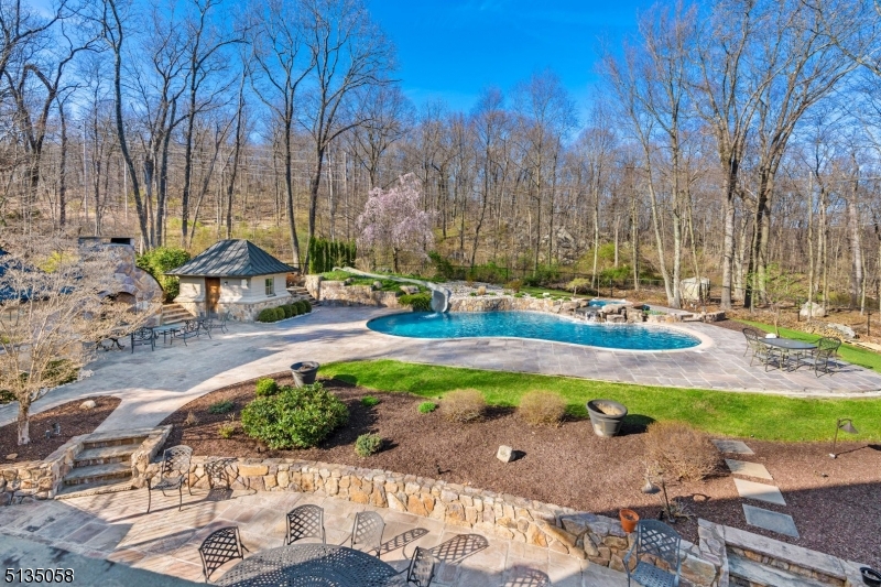 Woodland Hills - Residential