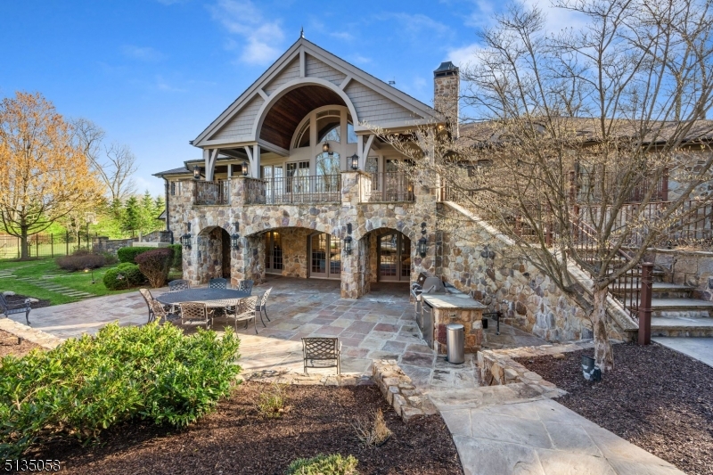 Woodland Hills - Residential