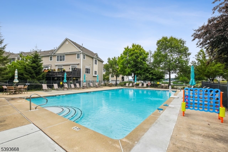 Lakeshore Village - Residential