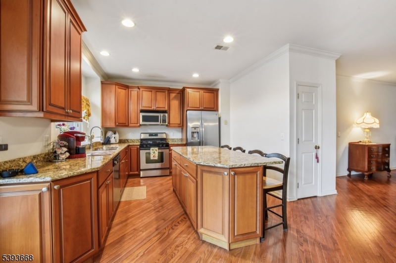 Lakeshore Village - Residential