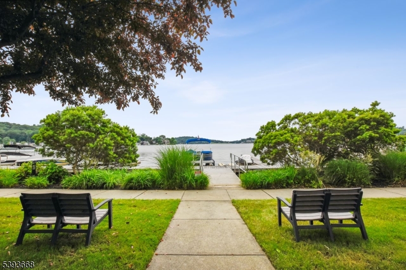 Lakeshore Village - Residential