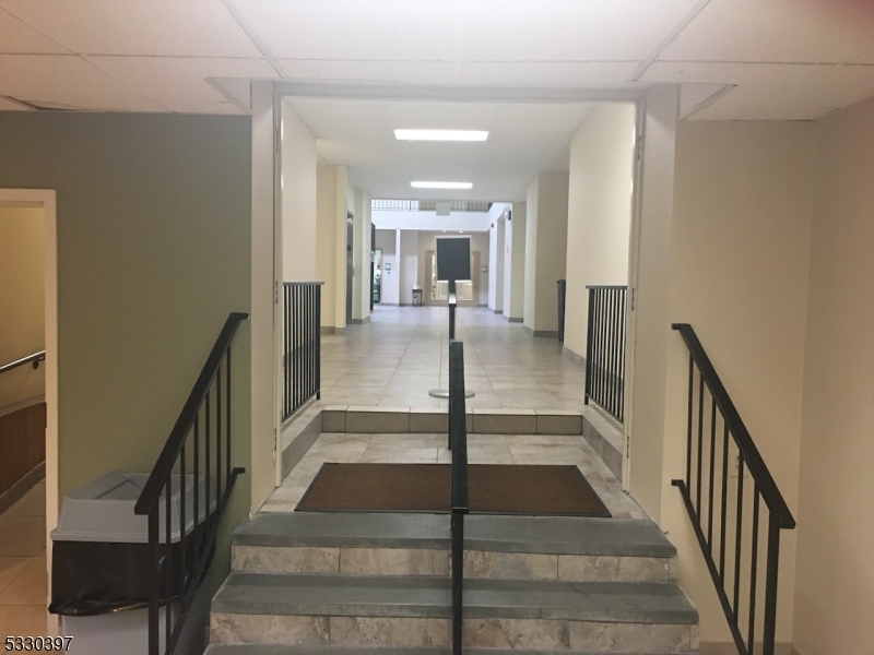 170 Kinnelon Rd-Unit 19/19A