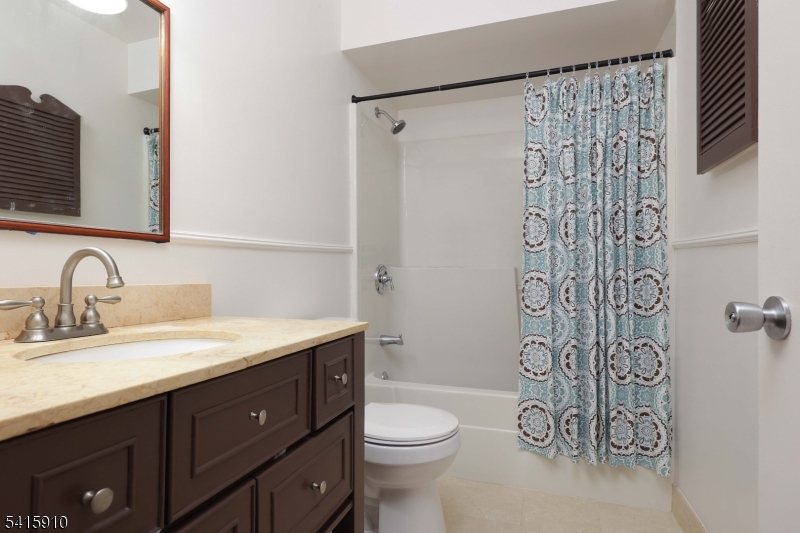 Bridge Tower - Residential