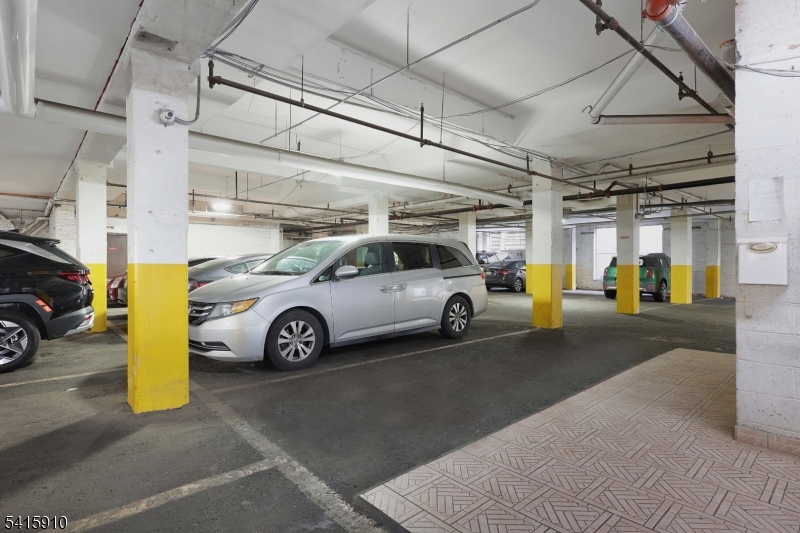 Bridge Tower - Residential