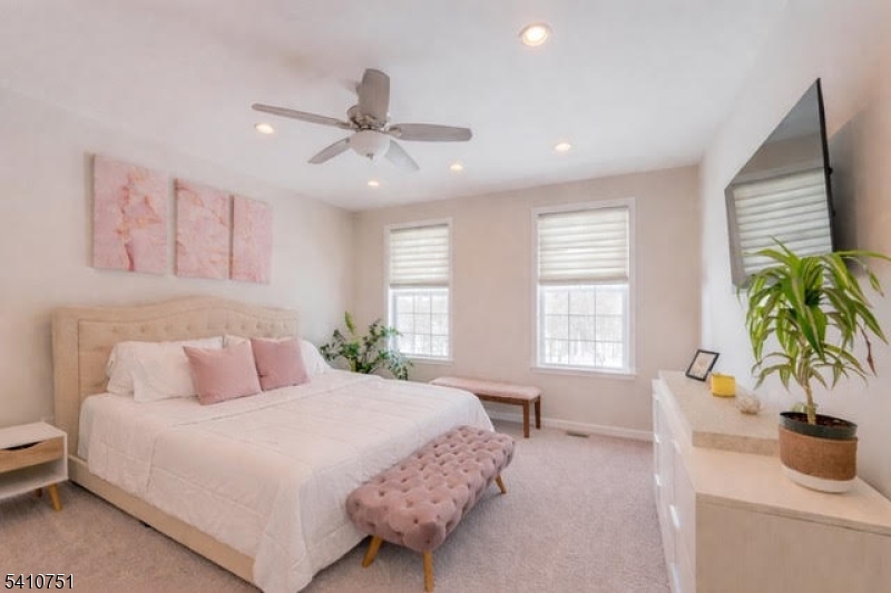 HILLTOP AT CEDAR GROVE - Residential