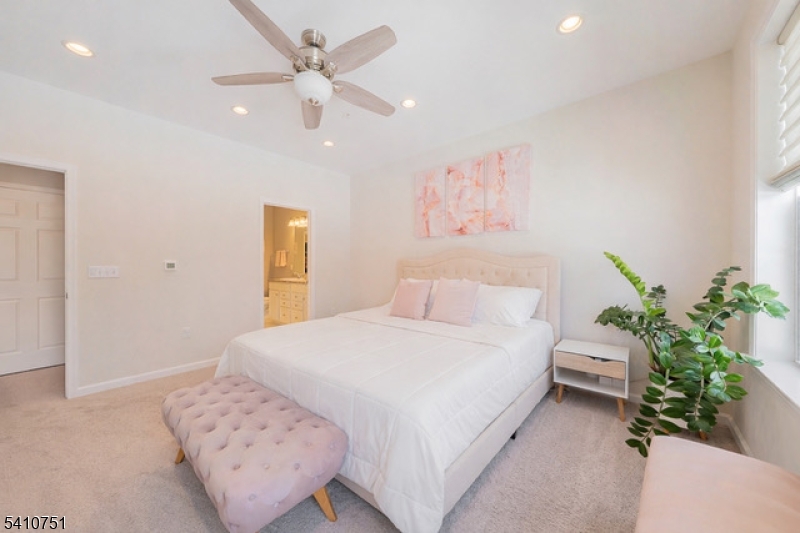 HILLTOP AT CEDAR GROVE - Residential