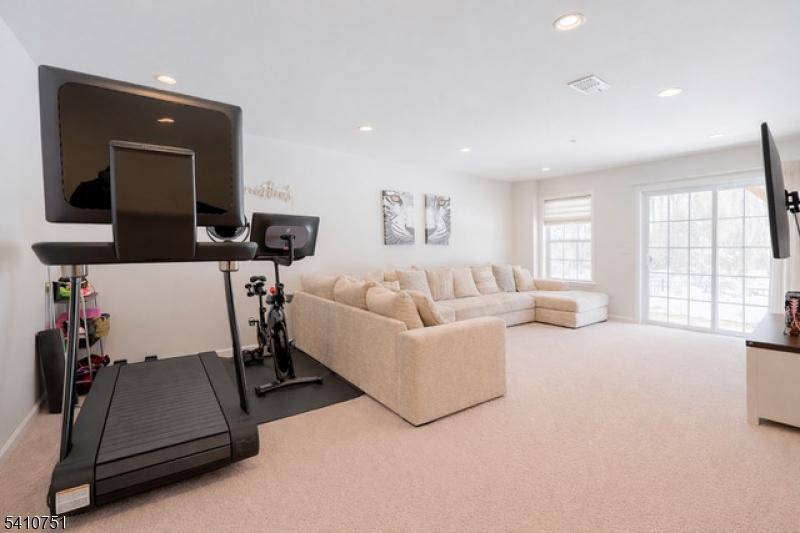 HILLTOP AT CEDAR GROVE - Residential