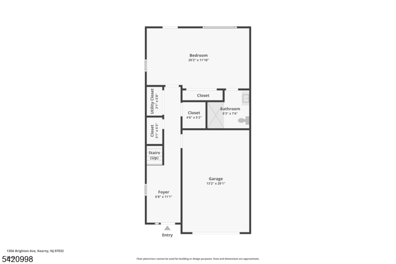 Main image without alt text