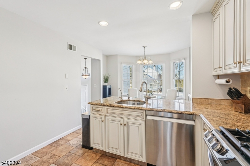 Skyline Village - Residential