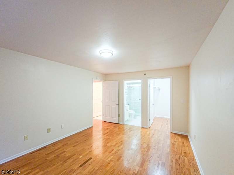 Kelly Street Plaza - Residential Lease