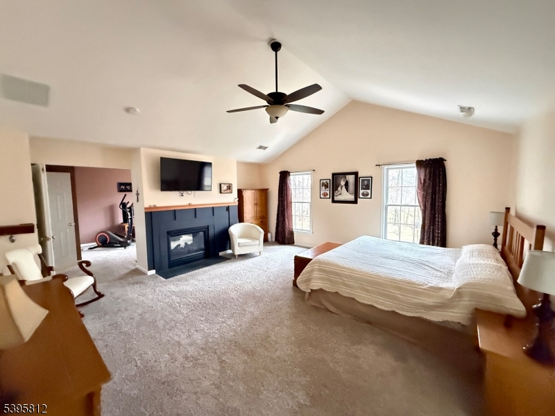 BEAR BROOK - Residential