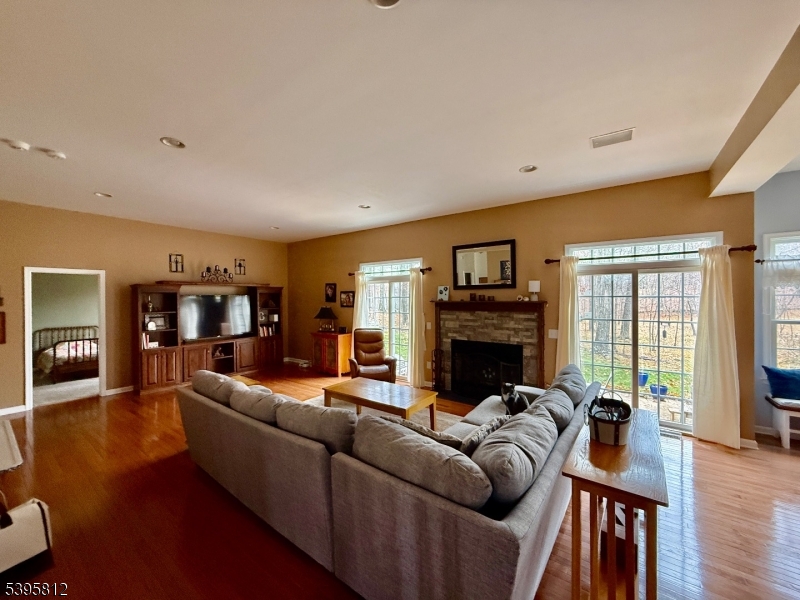 BEAR BROOK - Residential