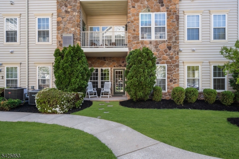 Hearthstone at Hillsborough - Residential