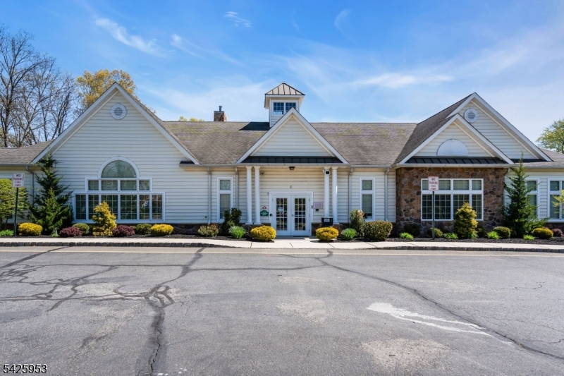 Hearthstone at Hillsborough - Residential