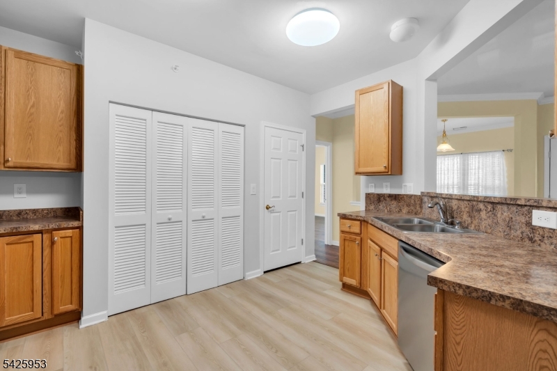 Hearthstone at Hillsborough - Residential