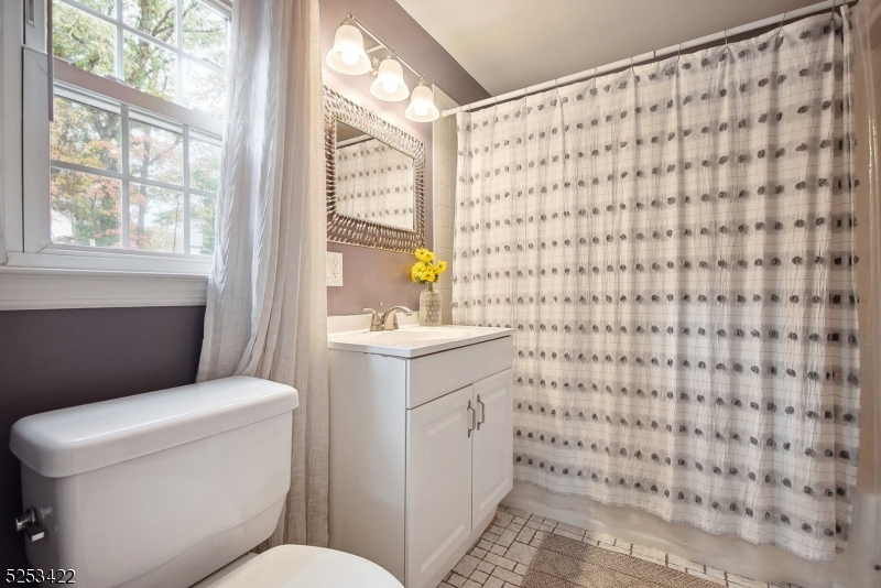 Yantacaw - Residential