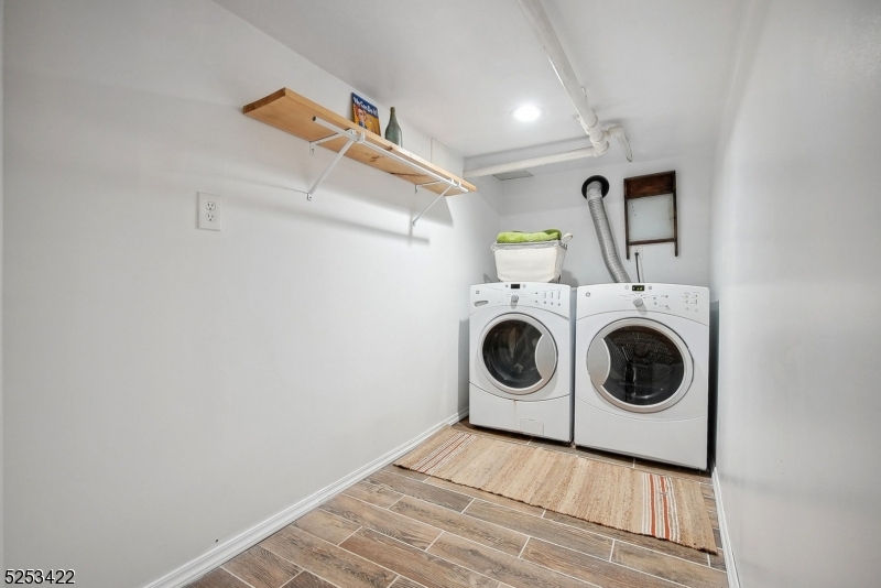 Yantacaw - Residential