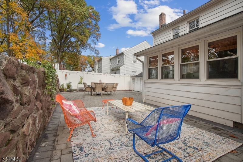 Yantacaw - Residential