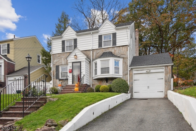 Yantacaw - Residential