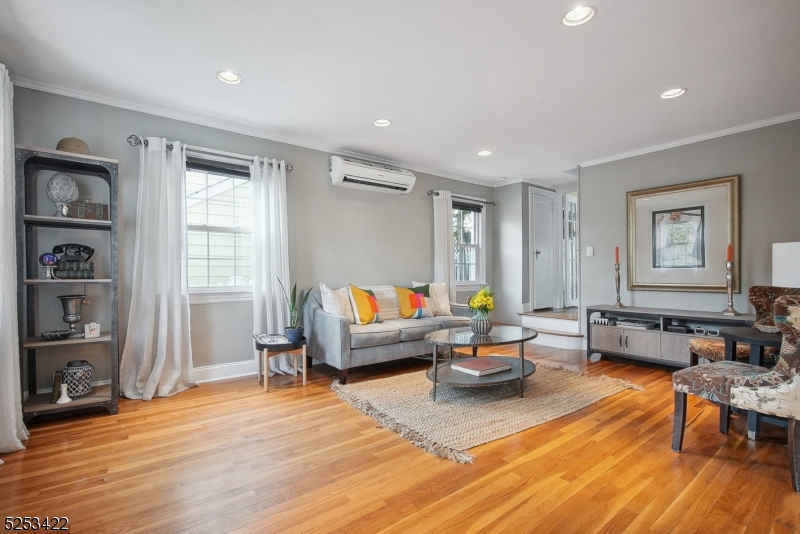 Yantacaw - Residential