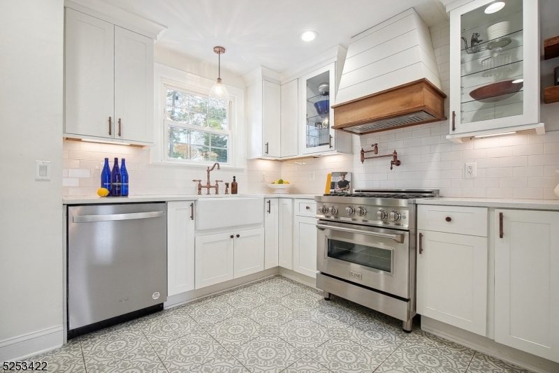 Yantacaw - Residential