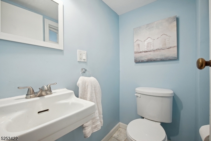 Yantacaw - Residential