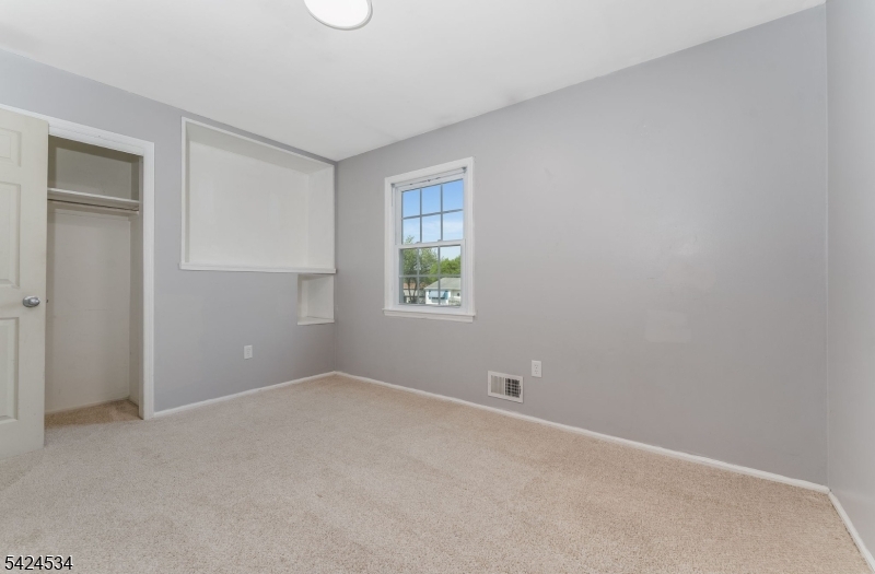 BRAKELEY PARK - Residential