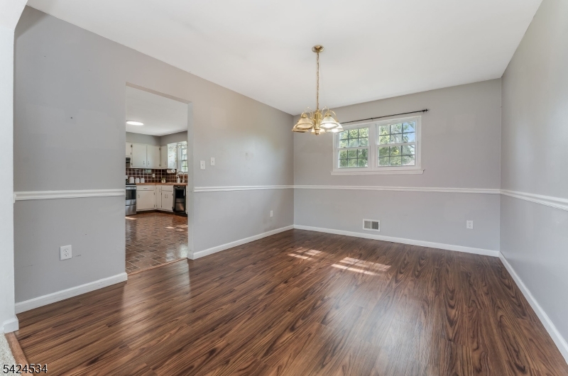 BRAKELEY PARK - Residential