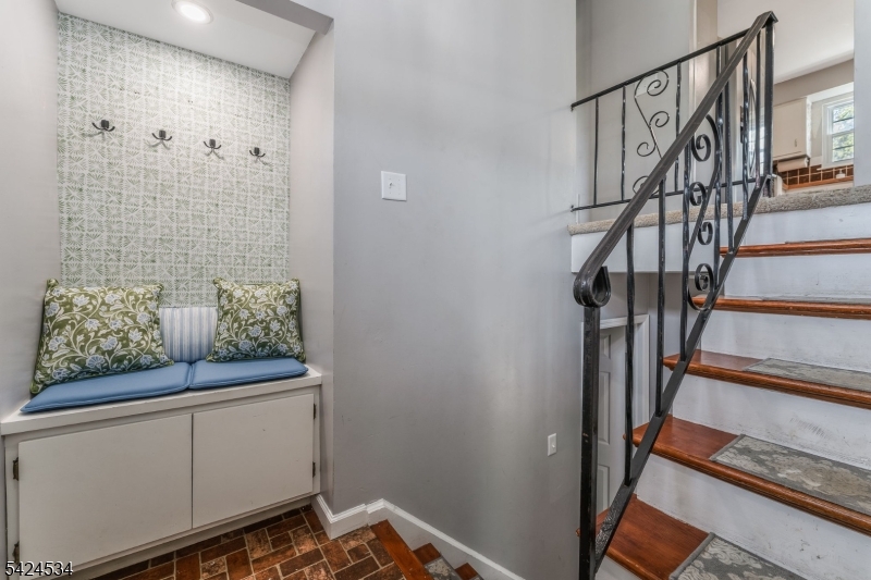 BRAKELEY PARK - Residential