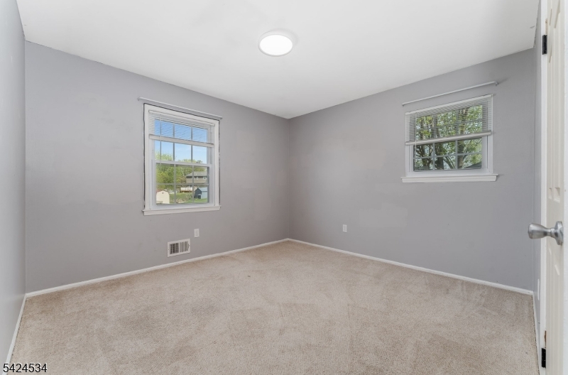 BRAKELEY PARK - Residential