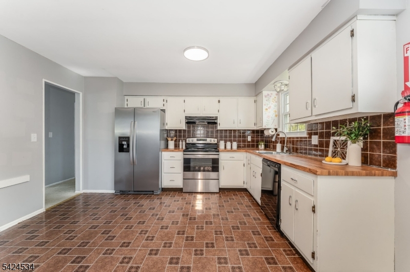 BRAKELEY PARK - Residential