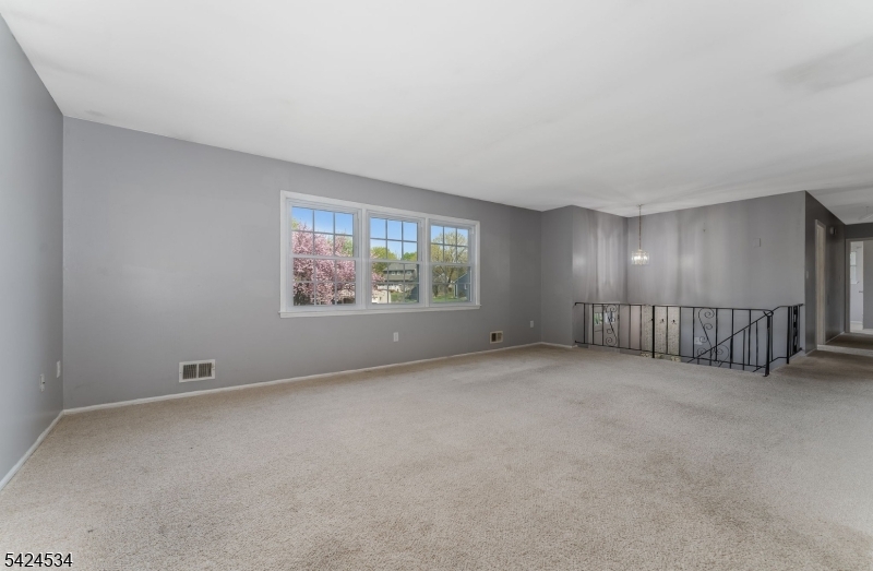 BRAKELEY PARK - Residential