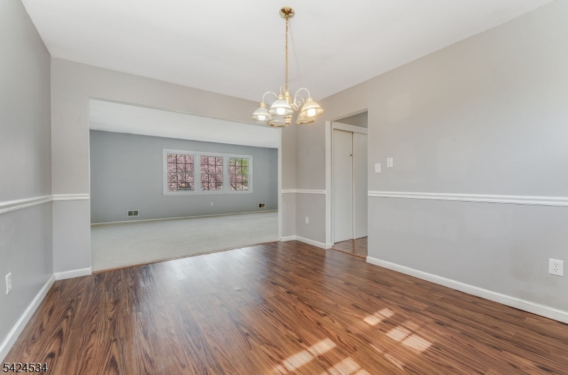 BRAKELEY PARK - Residential