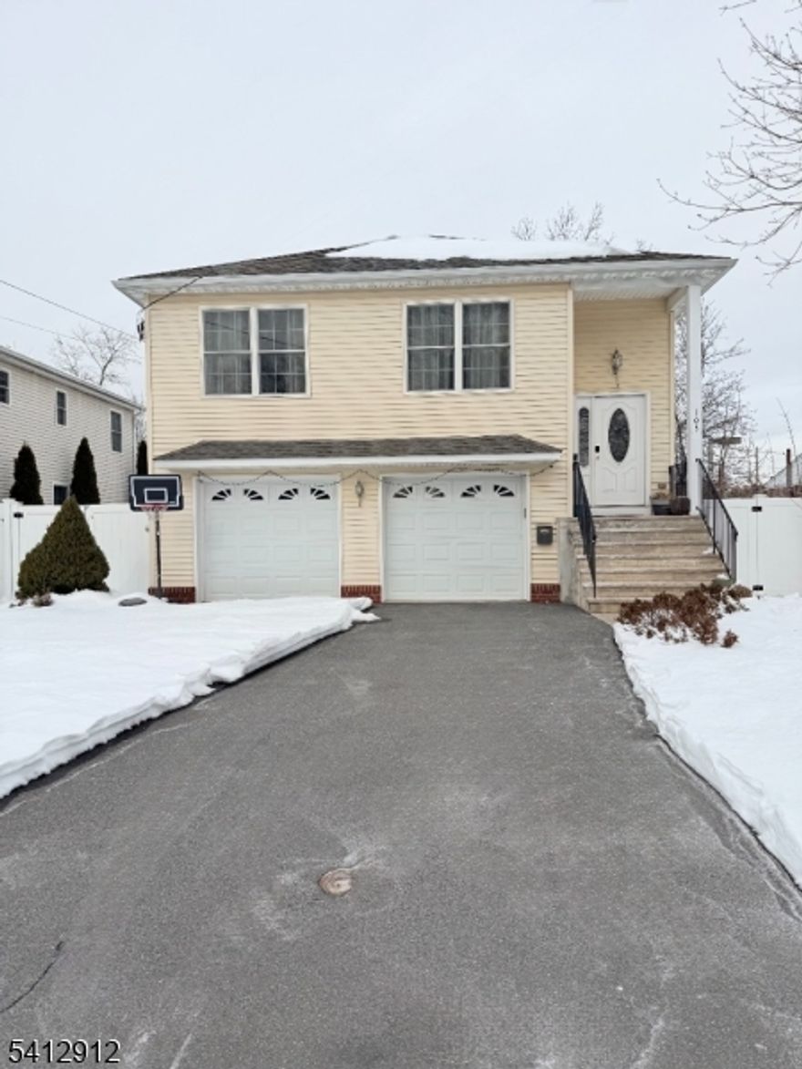 Beautiful, move-in-ready bi-level home offering 4 spacious bedrooms and 3 full bathrooms in a bright, open, and versatile layout. The home features a beautifully designed kitchen with granite countertops, and stainless-steel appliances. The lower level includes a large family room plus a generous bedroom perfect for an in-law or guest suite, or a private work-from-home setup. Ideally located close to the train station with an easy commute to New York City, and just minutes from Morristown Green, vibrant downtown, and Morris County Central Park.Additional highlights include a fenced backyard, partial finished basement, two furnaces, two A/C units, thermal windows, and an efficient, functional layout ideal for today's lifestyle. A warm and inviting rental offering exceptional space, comfort, and flexibility available now.